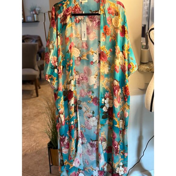 L'AGENCE Kara Kimono Long Sleeve Cover-Up Small Fits all sizes MSRP $395 - Picture 5 of 7
